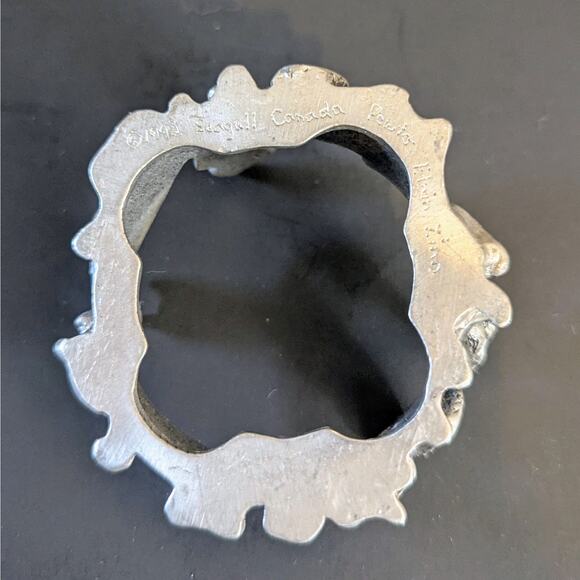 Artist Signed Pewter Collectibles – Angel w/Cats & Cat Wreath Ring (Seagull) - Picture 3 of 6